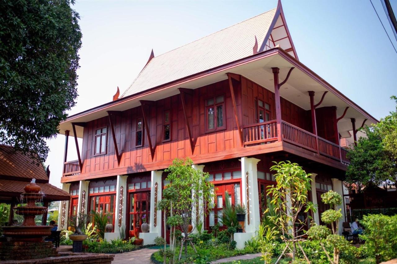 Baan Lhang Wangh บ้านหลังวัง Phitsanulok Extérieur photo