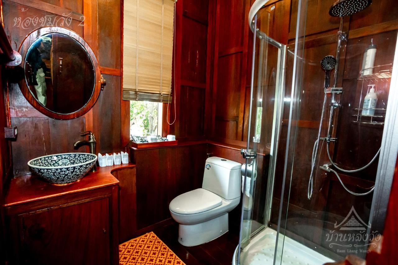 Baan Lhang Wangh บ้านหลังวัง Phitsanulok Extérieur photo