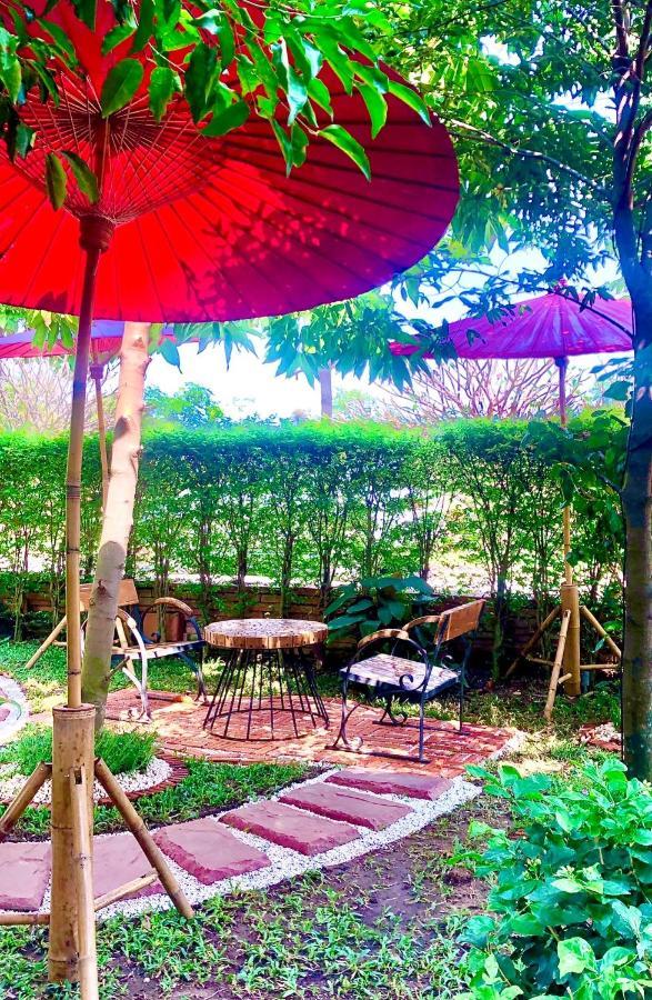Baan Lhang Wangh บ้านหลังวัง Phitsanulok Extérieur photo
